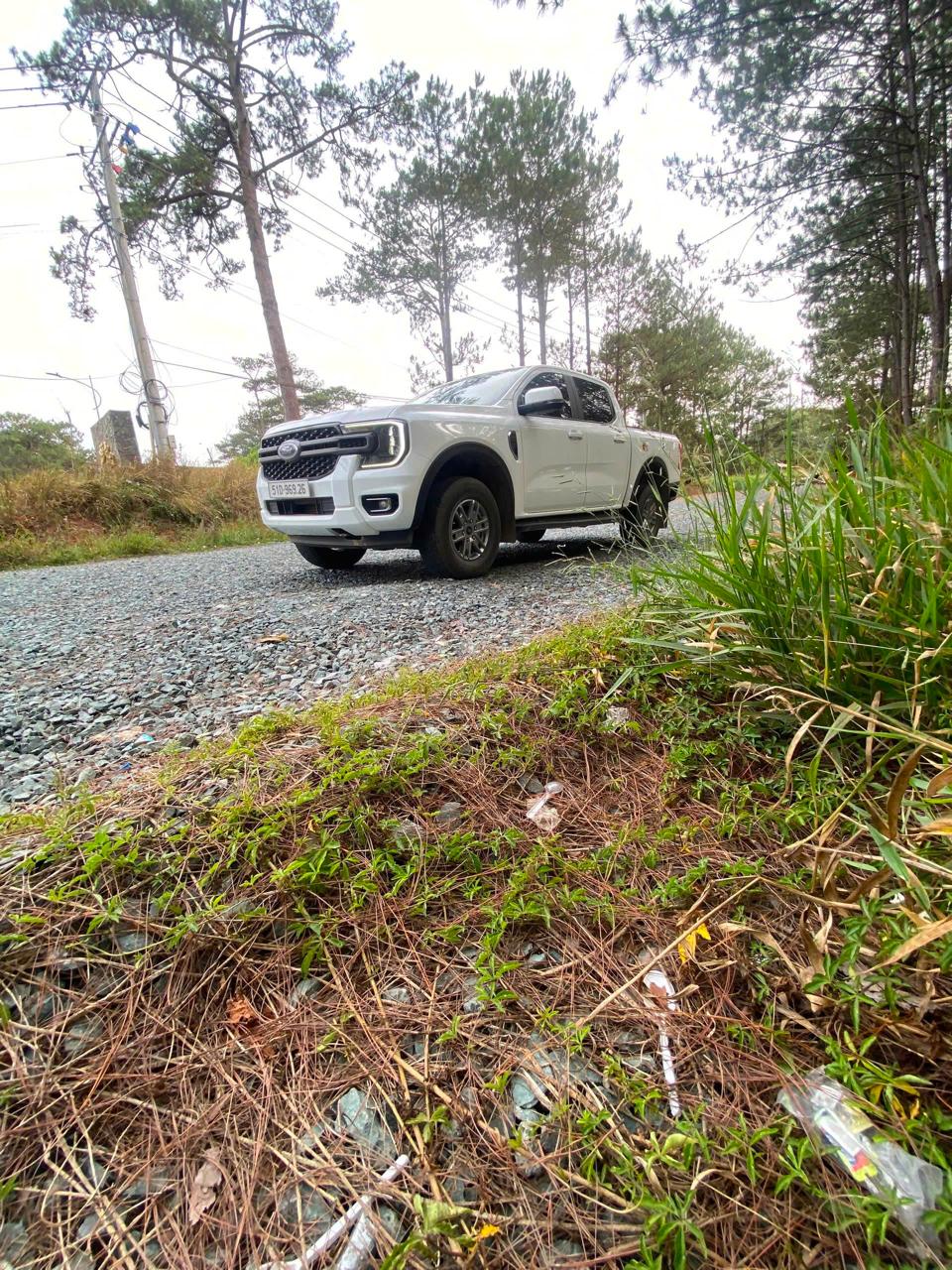Thuê xe Ford Ranger 4x4 2024