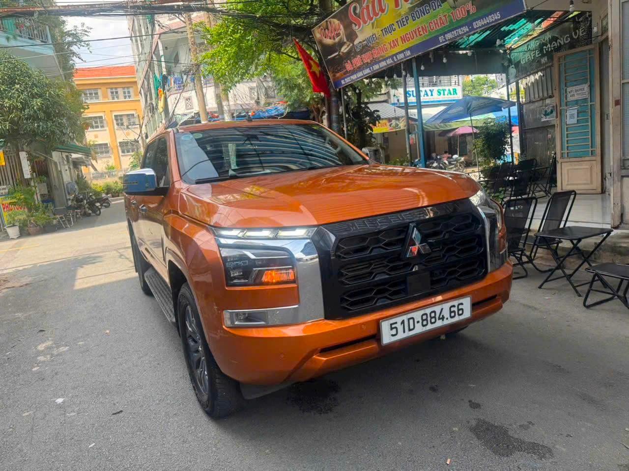 Thuê xe Mitsubishi Triton Premium 2024