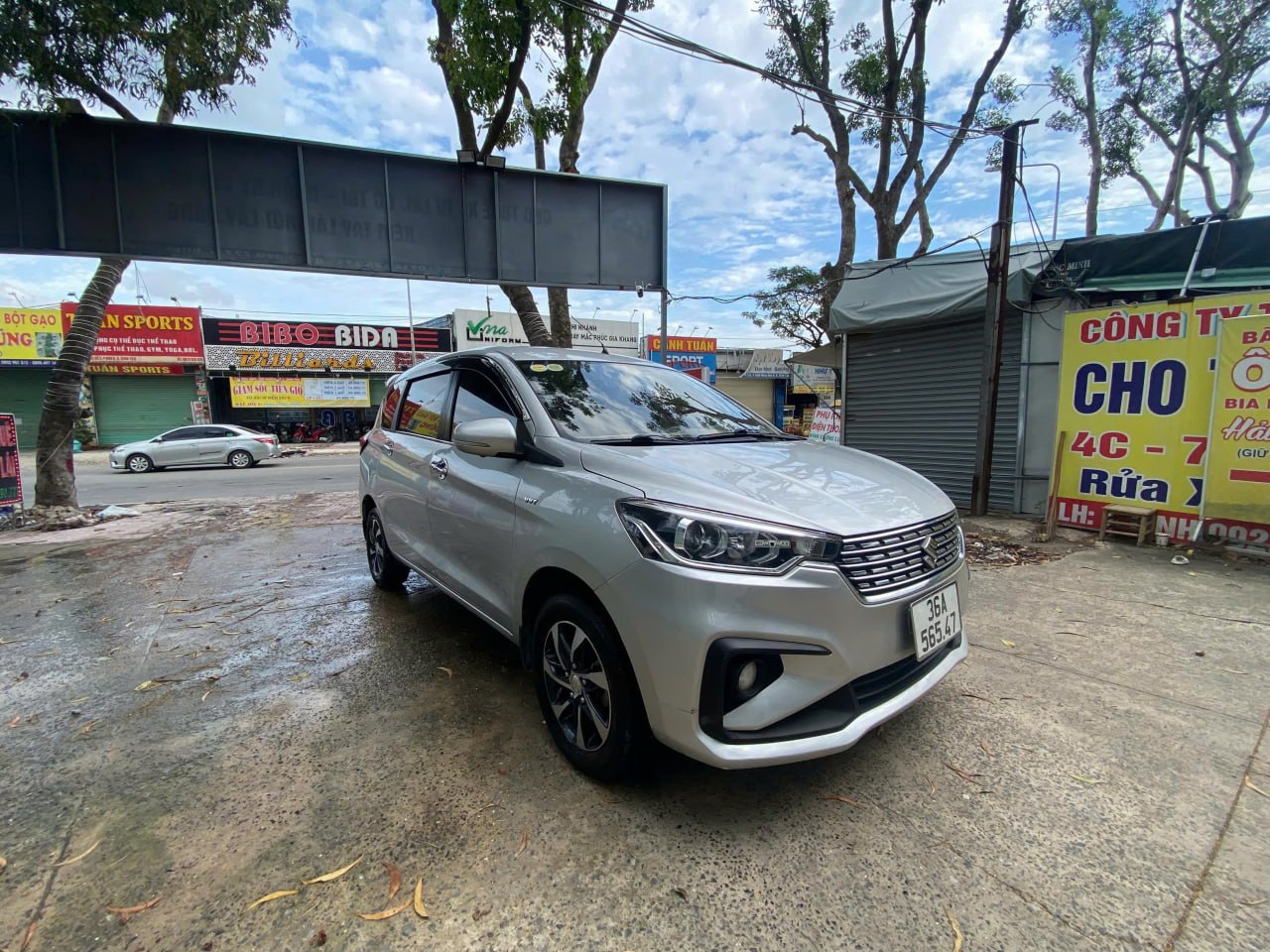 Thuê xe Suzuki Ertiga STĐ 2020 2