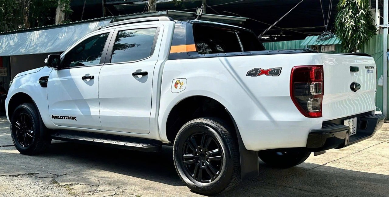 Thuê xe Ford Ranger Wildtrak 2022 2